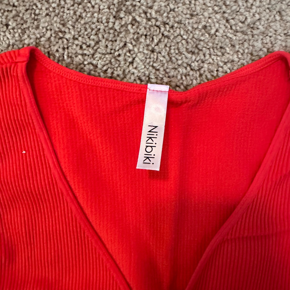 Nikibiki Cropped Ribbed Tank - Picture 3 of 3
